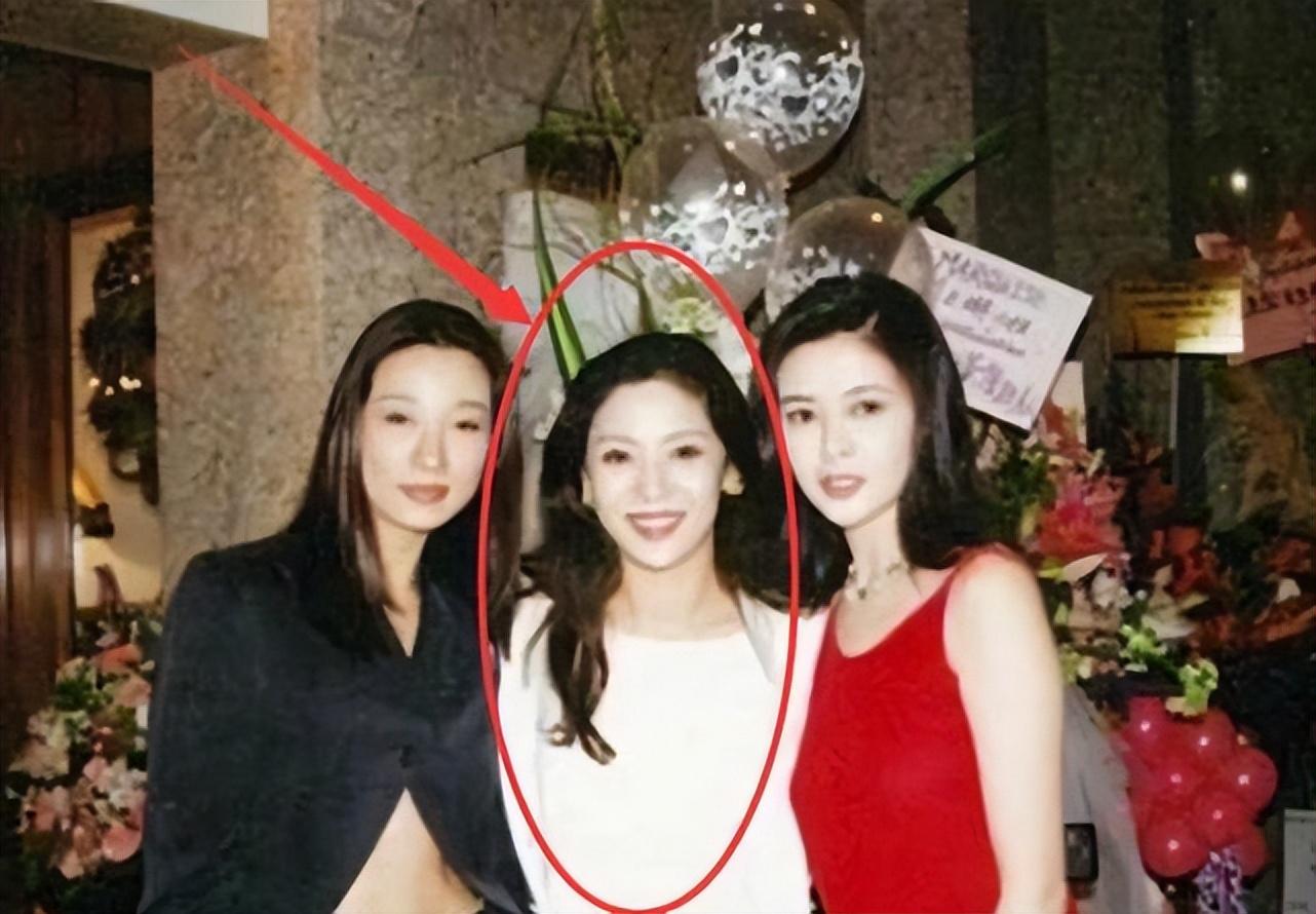 向华强玩死过的女人是谁（向华强整过的女星）