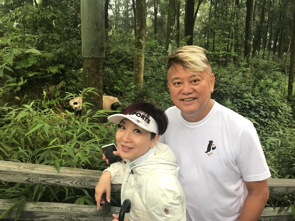 陈百祥为什么无儿无女（喜剧演员陈百强妻子黄杏秀介绍）