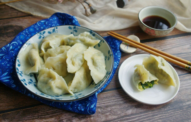 得了甲流可以吃韭菜饺子吗（得了甲流可以吃大蒜吗）