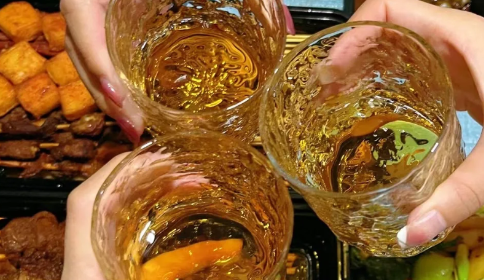 喝了假酒能自己恢复吗（现在的假酒会喝死人吗）