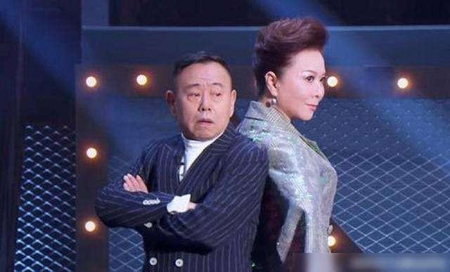 蔡明嫁了几个老公（揭秘蔡明现任老公情史）