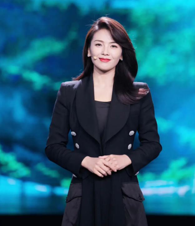 中国公认10大最美女星（国内10大美女演员排名）