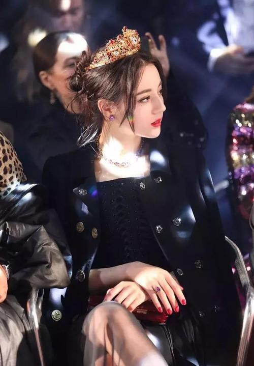中国公认10大最美女星（国内10大美女演员排名）