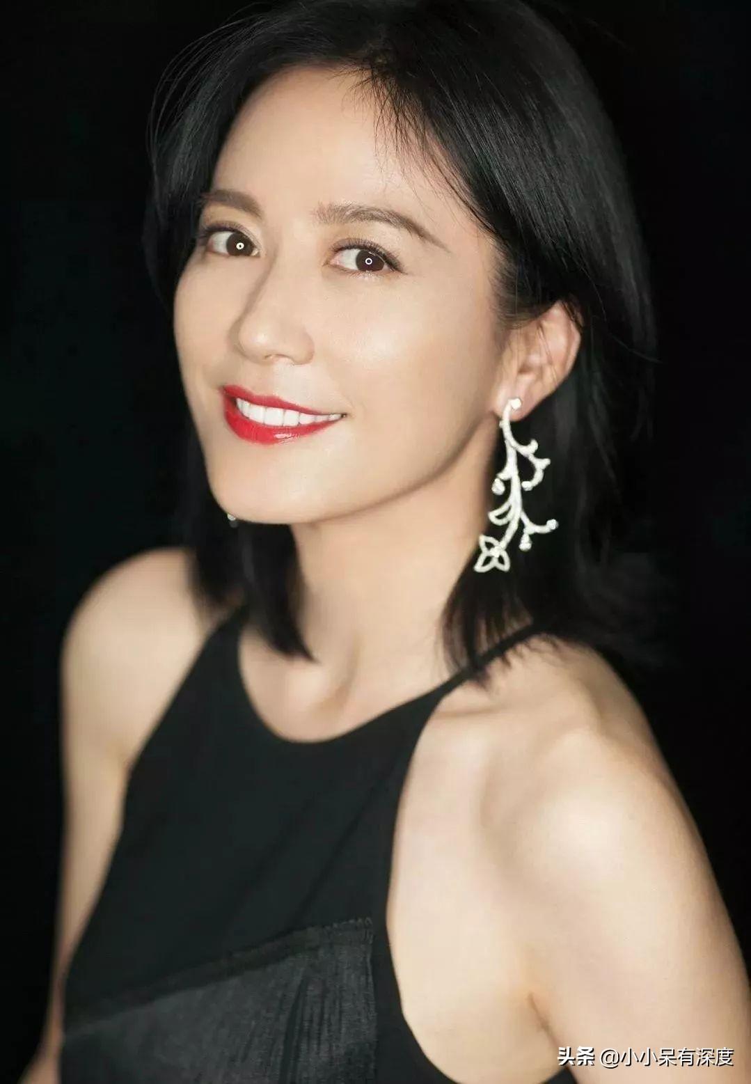 冯唐和谁结婚了（作家冯唐三次婚史介绍）