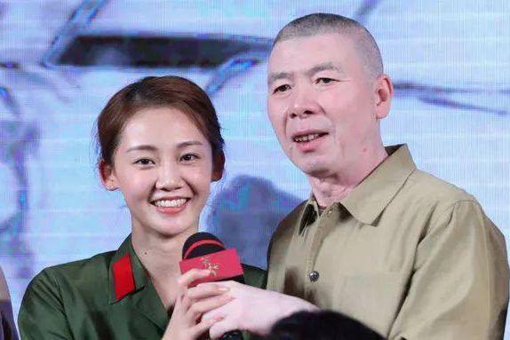 程晓玥为什么要和郑恺分手（程晓玥个人资料介绍）