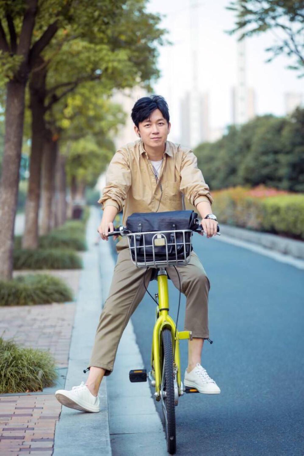 潘粤明董洁复婚了吗（潘粤明与董洁离婚8年）