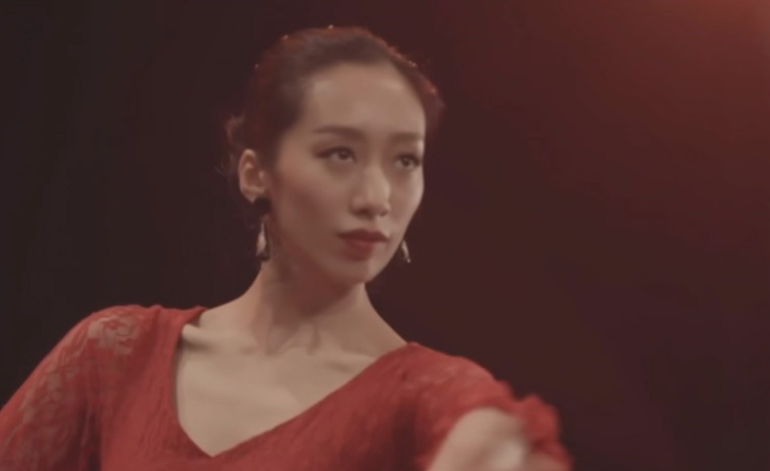 黄觉老婆麦子真实姓名叫什么（黄觉的老婆麦子个人资料及简介）