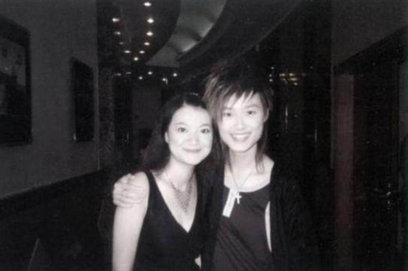 歌手李宇春结婚了吗（揭秘李宇春老公和孩子真相）