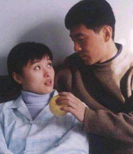 演员吴越为什么不结婚（50岁吴越至今单身的原因分析）
