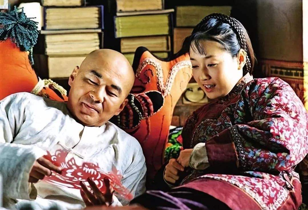 演员吴越为什么不结婚（50岁吴越至今单身的原因分析）