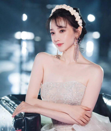陈小纭为什么会被国家队开除（陈小纭和于小彤姐弟恋）