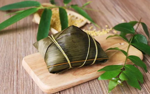 粽子吃不完可以做哪些东西（吃剩的粽子可以做什么美食）