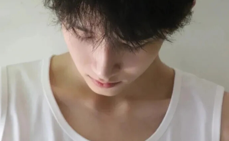分手后想见最后一面怎么约他（如何约分手的男朋友出来）