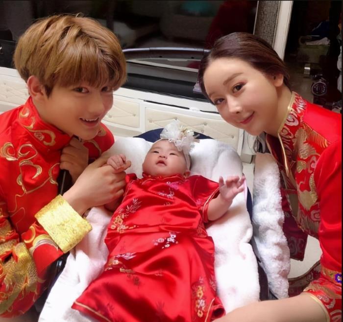 姐弟恋结婚后有代沟吗（相差18岁的姐弟恋）