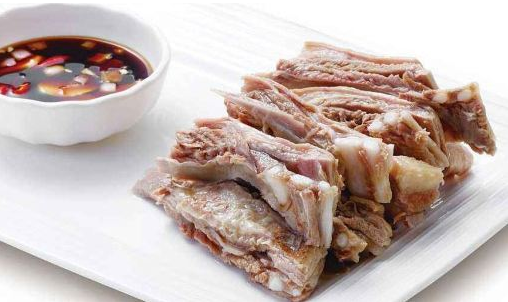 贴三伏贴吃了羊肉会出现什么情况（贴三伏贴吃了羊肉怎么办）