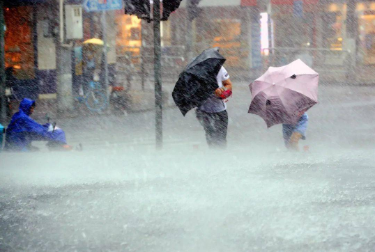 2023年8月哪省有暴雨（今年8月份什么地方有暴雨）