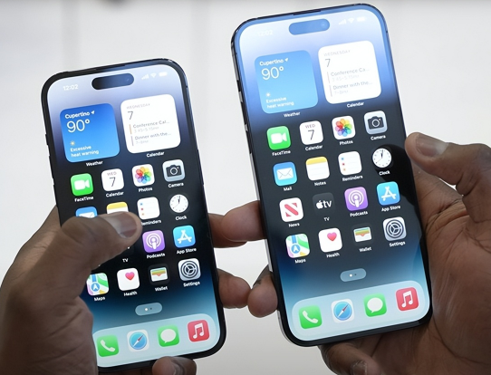 iPhone15屏幕发绿吗（苹果15屏幕有瑕疵吗）