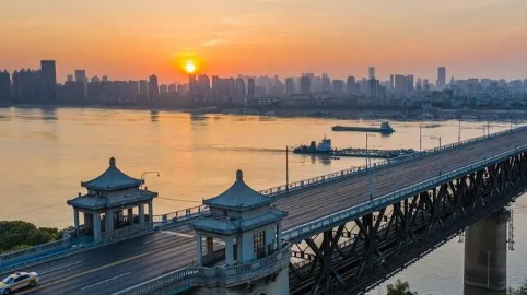 2024年武汉4月份天气热吗（武汉4月份有什么好玩的）