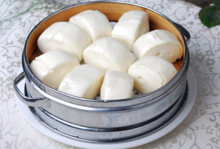 吃含酵母的面食伤胃还致癌吗（吃含酵母的面食会怎么样）